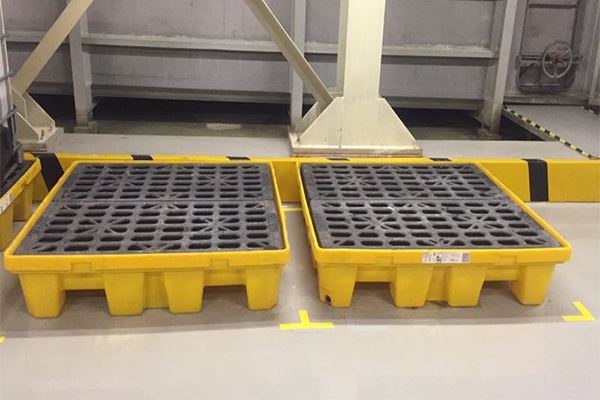 X'inhuma l-karatteristiċi tal-pallet tat-tixrid?